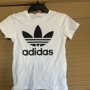 Brand new adidas traditional trade mark t-shirt size small